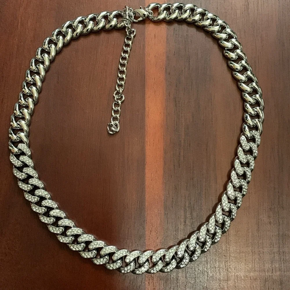 N/A nwt silver